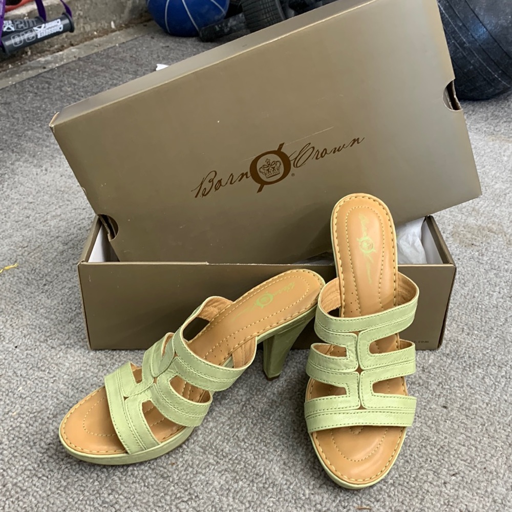 Born Heels
